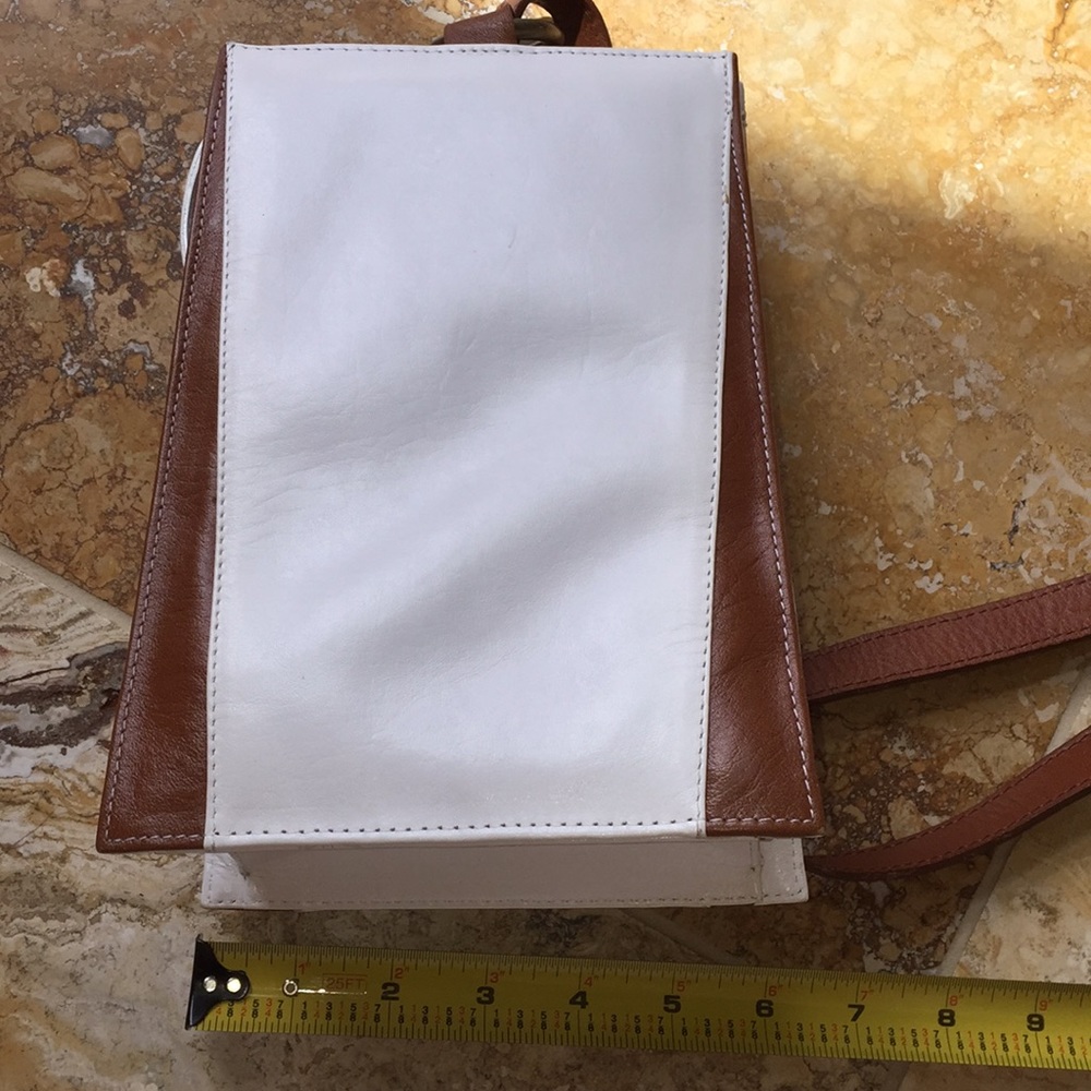 Sabina Handbags Genesis 9”x 5” x 3” white/caramel